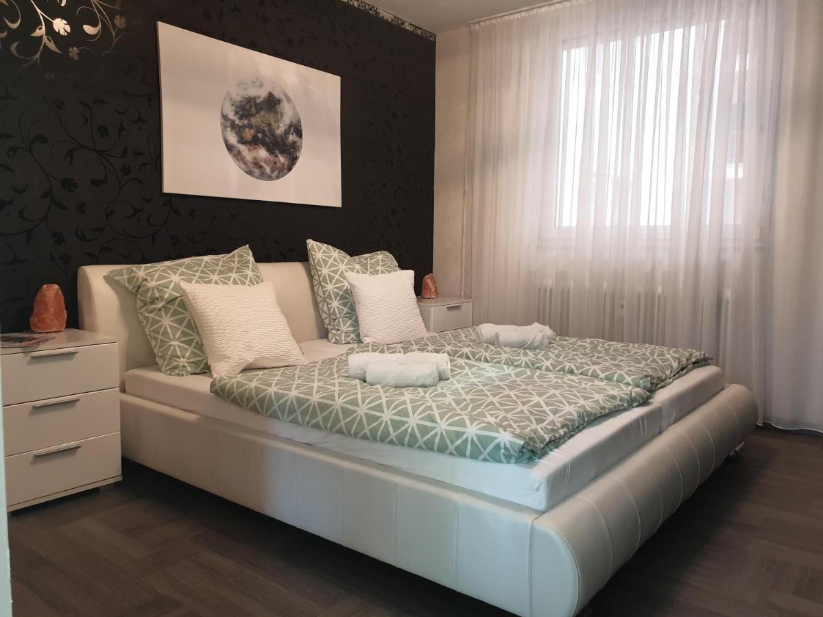 Grosse 130Qm Ferienwohnung Mit Whirlpool Sulzbach  Exterior foto